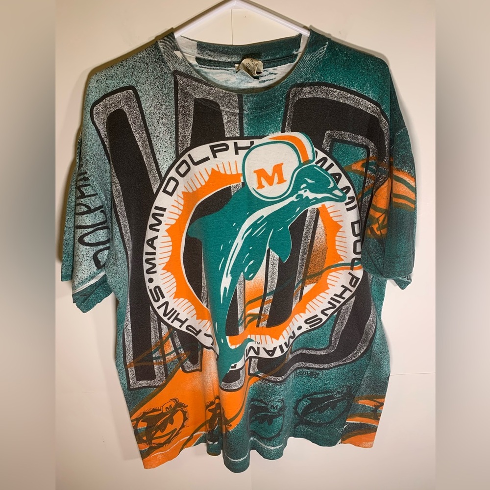 Vintage 90s single stitch Miami dolphins aop graphic shirt